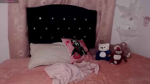 Hannah online show from November 7, 9:56 am