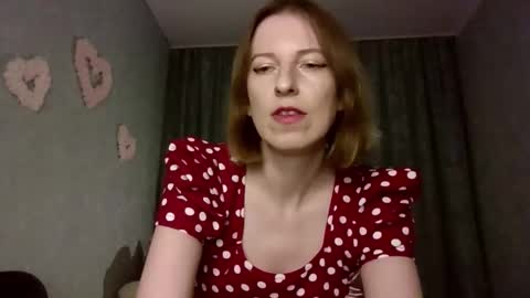 sweet_lilbunny online show from September 19, 2:32 pm