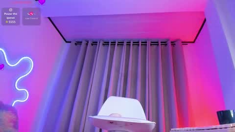 Miss Mackensy online show from January 17, 4:11 am