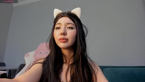 Mikasa online show from November 27, 6:48 pm