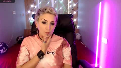 sweet_n_strong online show from November 19, 1:10 pm