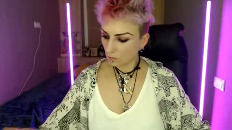 sweet_n_strong online show from January 9, 2:11 pm