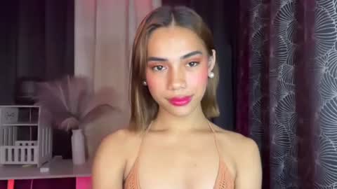 sweet_nikki03 online show from November 2, 3:23 pm