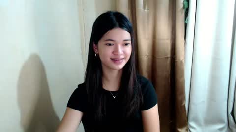 sweet_nylia online show from July 20, 11:56 am