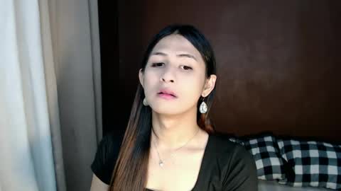 sweet_paprikaxx online show from June 29, 5:23 pm