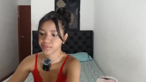 petite sweet online show from May 4, 12:12 pm