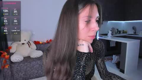 Ashley online show from October 29, 6:52 pm