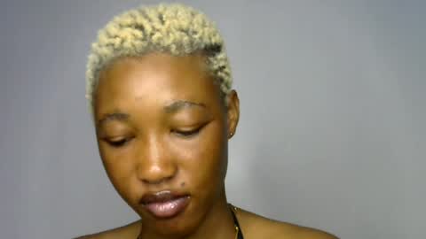 sweet girl online show from June 26, 4:01 pm
