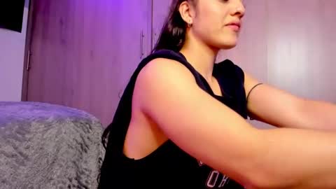 Sara online show from February 18, 2:27 am