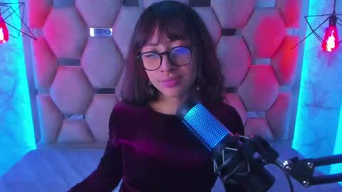 sweet_venus4 online show from February 20, 2:35 pm