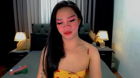 bea takashi  online show from March 28, 9:11 am