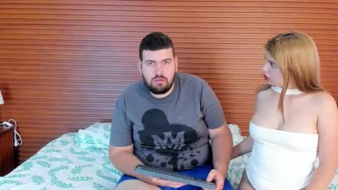 sweetandwilld online show from March 24, 8:04 pm