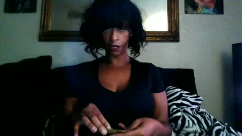 sweetaztee online show from September 17, 11:41 pm