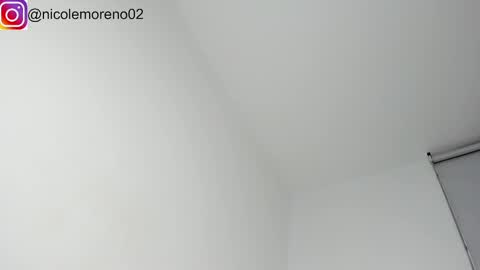 Snapshot of sweetbeauty_ts chatting on March 5, 2:46 am Nicole  online show from March 5, 2:46 am