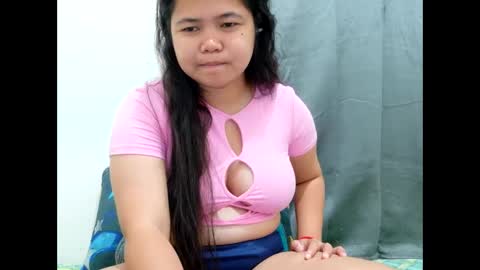 sweetbigtits_maria online show from April 14, 5:38 pm