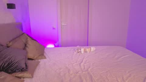 Barbie online show from October 28, 8:37 am