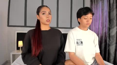 Eva Short hair girl  - Victoria Long red hair online show from October 12, 6:54 pm