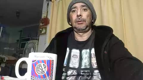 sweetcuervo independent model online show from June 3, 2:25 am