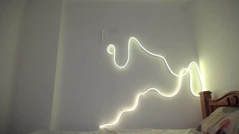 Chris online show from March 5, 2:09 am