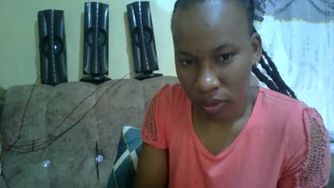 sweetdiva2012 online show from November 1, 6:23 am