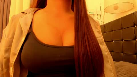 sweetest_one4 online show from April 8, 7:33 am