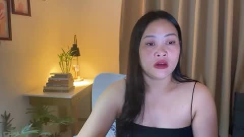 Khaye online show from April 11, 1:26 pm