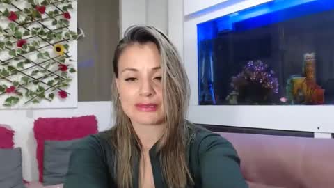 sweef online show from October 29, 2:13 am