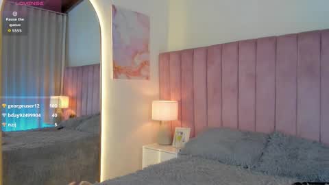 Dulce online show from October 9, 11:59 am