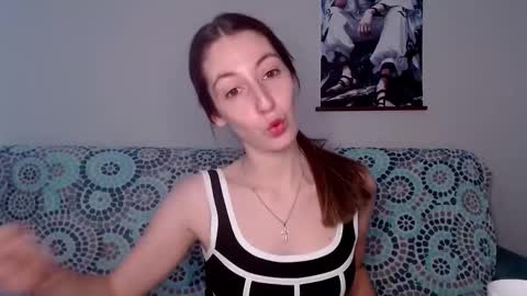 Emma  online show from October 18, 10:30 am