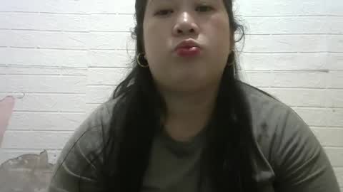 Snapshot of sweethot_asian chatting on February 28, 12:09 pm sweethot_asian online show from February 28, 12:09 pm
