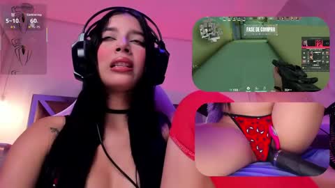 sweetie_cloe online show from April 13, 9:30 pm