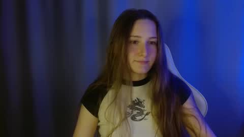 Snapshot of sweetie_lover chatting on October 21, 8:23 pm Annie online show from October 21, 8:23 pm