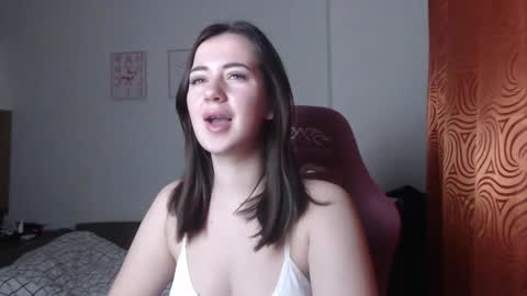 Snapshot of sweetiekendl chatting on January 31, 8:33 pm Kendl online show from January 31, 8:33 pm