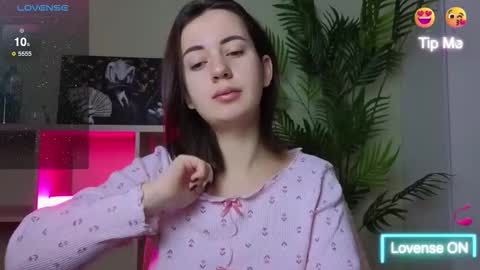 Kendl online show from February 23, 10:45 pm