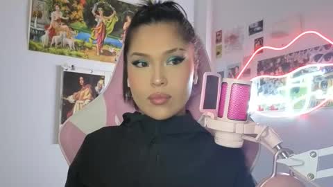 SweetJess online show from March 23, 5:01 am