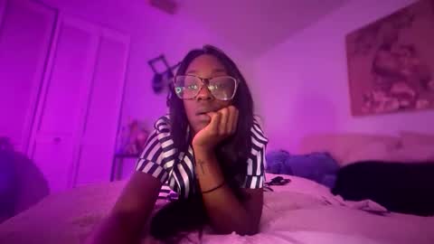 Sweet Kayla online show from May 14, 3:05 am
