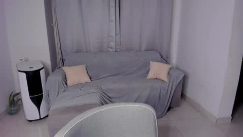 Lian online show from February 20, 3:45 am