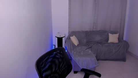 Lian online show from March 7, 9:18 am