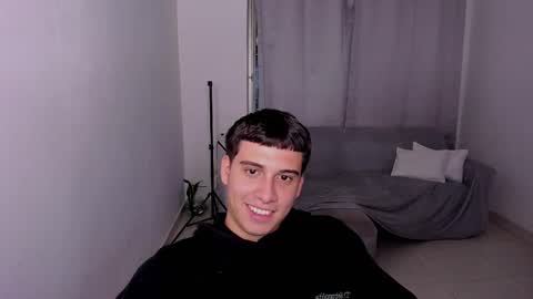 Lian online show from February 27, 5:40 am