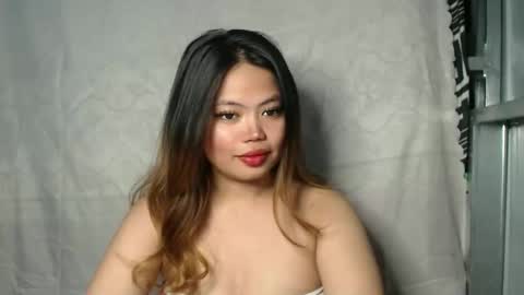 NICOLE online show from March 12, 4:33 pm