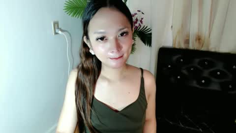 lilcherry online show from June 5, 6:52 am