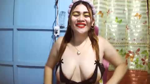 sweet maria online show from April 11, 7:51 pm