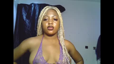 sweetmila9 online show from July 14, 6:51 am