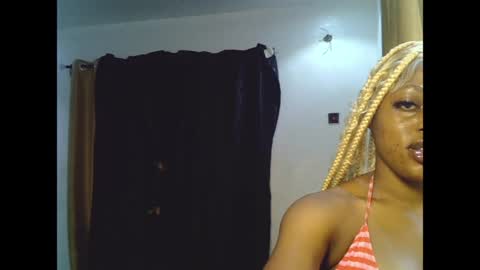 sweetmila9 online show from May 22, 8:43 am