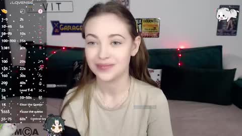 sweetmuffin88 online show from January 14, 9:06 am