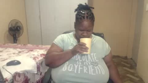 sweetnoziexxx online show from April 3, 4:41 am