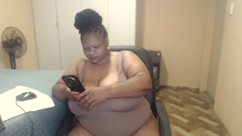 sweetnoziexxx online show from February 27, 7:56 am