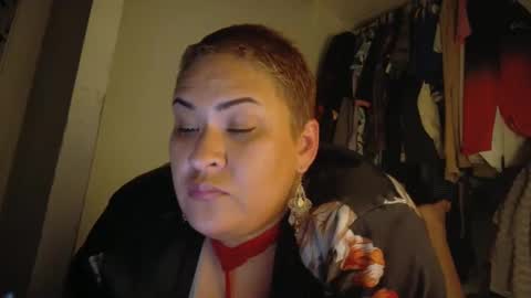 sweetp3ach29 online show from February 24, 5:22 am