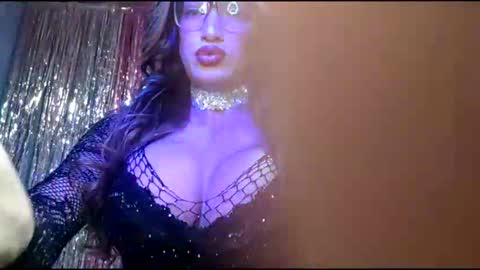 HI IM SWEET     Privates are OPEN online show from May 10, 3:35 am