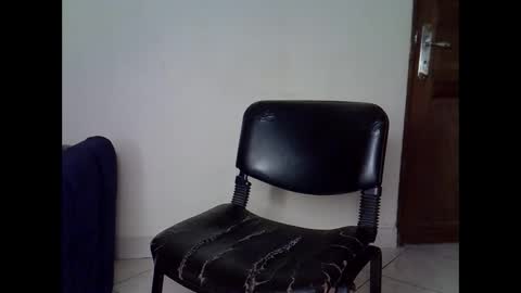 sweetrenne online show from December 14, 2:29 am